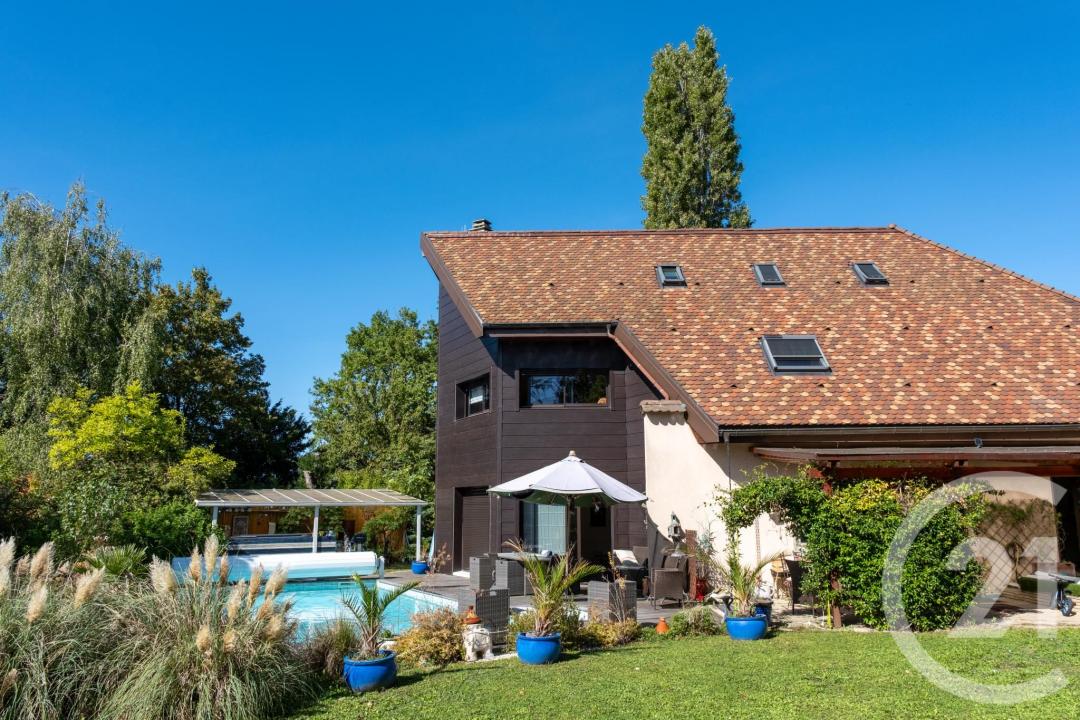 Loisin, Rodano-Alpi 74140, Francia