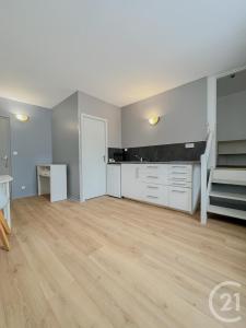 Champagne Au Mont D Or, Ródano-Alpes 69410, Francia