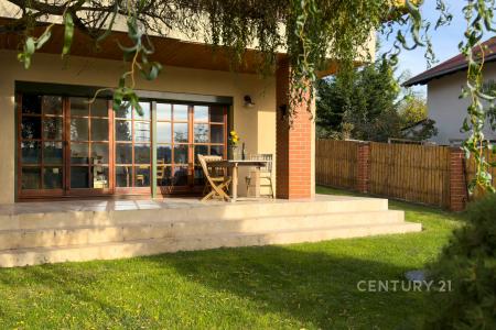 Nad Višňovkou, Statenice, Praha-západ 25262, 捷克共和國