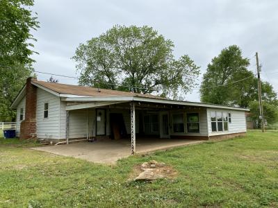 9509 Highway 352, Clarksville, Arkansas 72830, USA