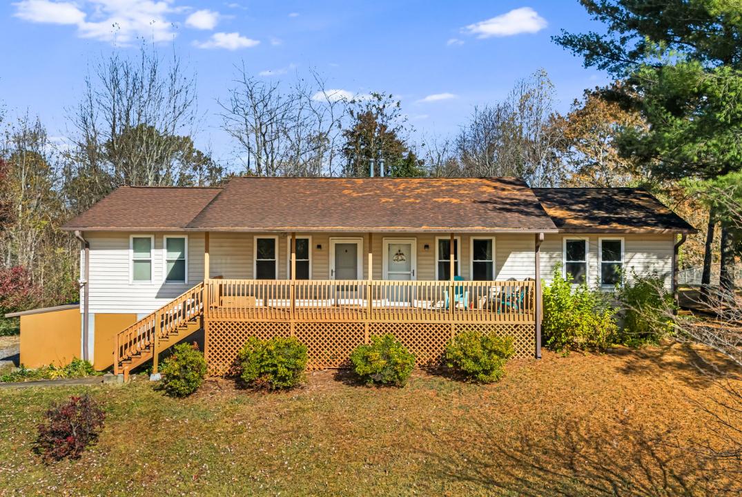 645 Flint Hill Road, Alexander, North Carolina 28701