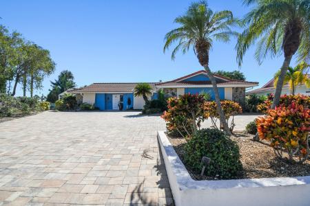 5050 Porpoise Place, New Port Richey, Florida 34652, Estados Unidos