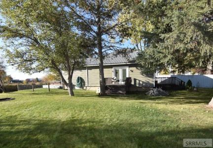 906 Bridge Street, St Anthony, Idaho 83445, États-Unis