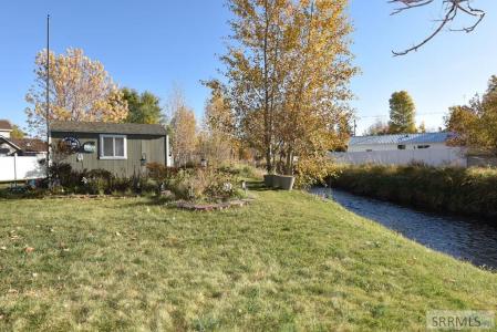 906 Bridge Street, St Anthony, Idaho 83445, États-Unis