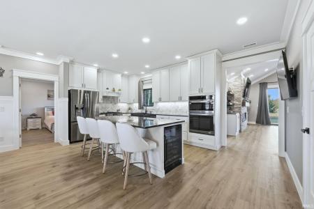 2713 County Road 60, Auburn, Indiana 46706-9568