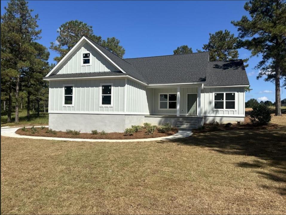 264 Woodridge Ln., Cairo, Georgia 39827, USA