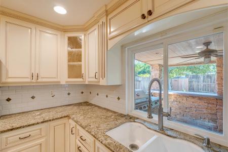 2337 Rainwood Lane, Oakdale, California 95361