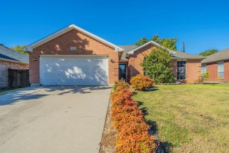 3337 Galaway Bay Drive, Grand Prairie, Texas 75052, HOA KỲ