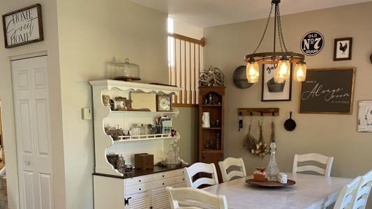 16613 W Adobe Drive, Lockport, Illinois 60441, USA