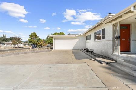 614 Naomi, Redlands, California 92374, Estados Unidos