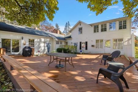 8051 Bridge Lake Road, Clarkston, Michigan 48348