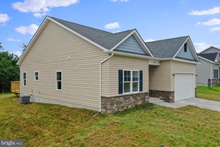 Lot 13 Larimar Lane, Inwood, West Virginia 25428, Estados Unidos