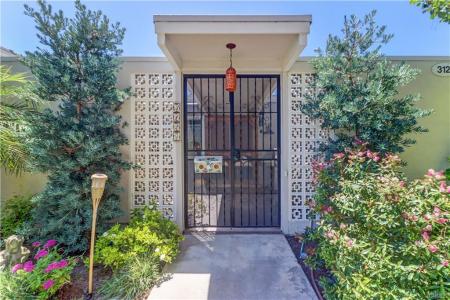 312-D Avnida Castilla, Laguna Woods, Califórnia 92637, Estados Unidos