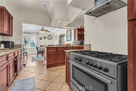 3203 Live Oak, Huntington Park, California 90255, HOA KỲ