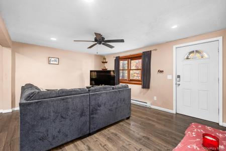 104 Riley Road, New Windsor, 纽约州 12553, 美国