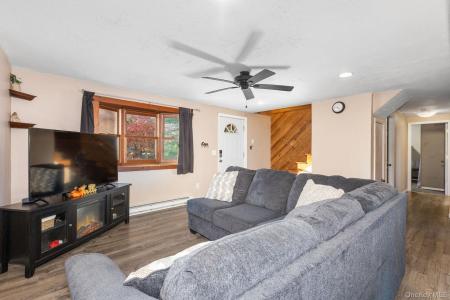 104 Riley Road, New Windsor, 纽约州 12553, 美国