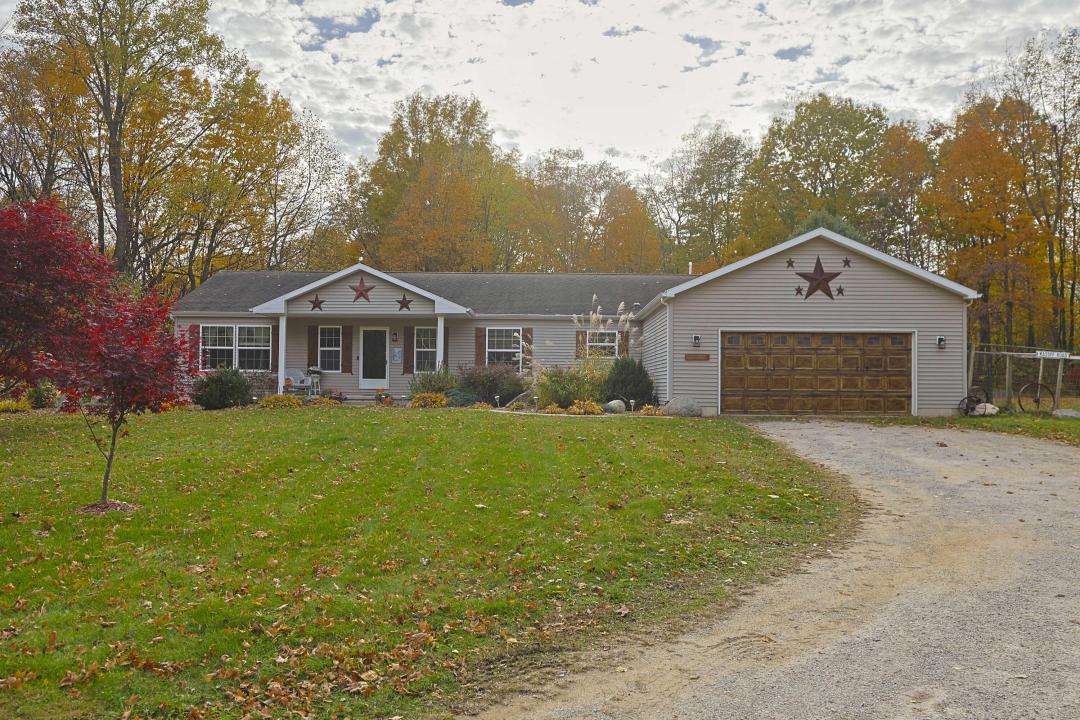66082 Victoria Lane, Cassopolis, Michigan 49031, USA