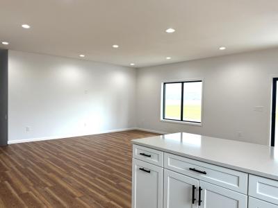 267 W Midland, Auburn, Michigan 48611, HOA KỲ