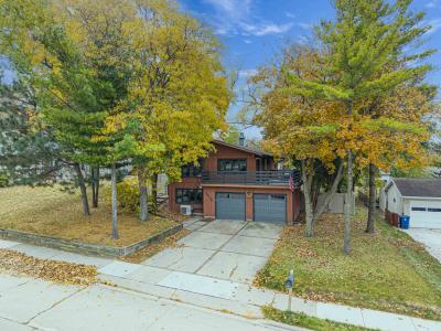 2470 Deckner Avenue, Green Bay, Wisconsin 54302, Estados Unidos