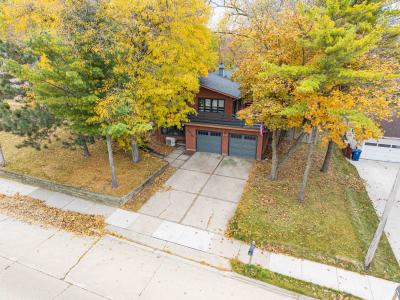 2470 Deckner Avenue, Green Bay, Wisconsin 54302, Estados Unidos