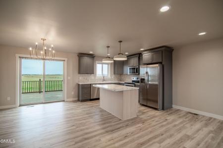 3451 Calvin Drive, Dickinson, Dakota Du Nord 58601, États-Unis