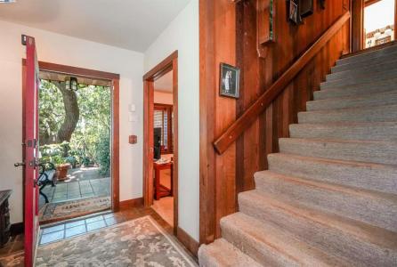 21 Red Rock Way, San Rafael, 加州 94903-3840, 美國