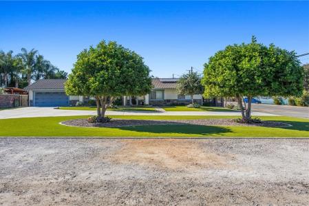 19815 Magnolia, Nuevo, Californie 92567, États-Unis