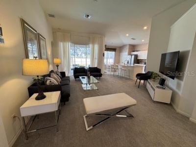 8212 Fan Palm Way, KISSIMMEE, Flórida 34747, Estados Unidos