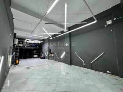 Astiri, Tirana, Albania