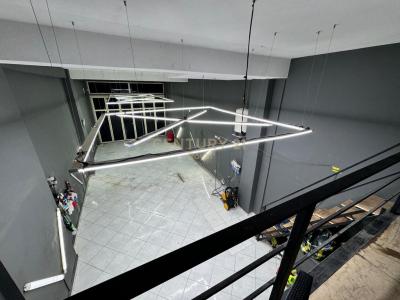 Astiri, Tirana, Albania