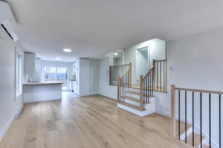 3186  Av. de la Canardière, Vaudreuil-Dorion, Quebec J7V 9J9, Kanada