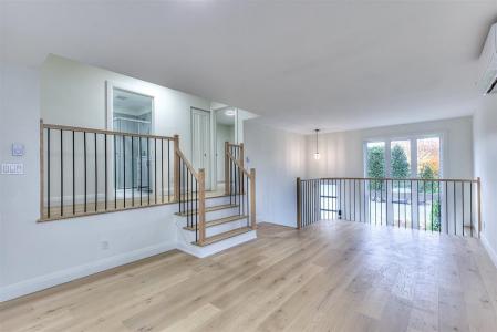 3186  Av. de la Canardière, Vaudreuil-Dorion, Quebec J7V 9J9, Kanada