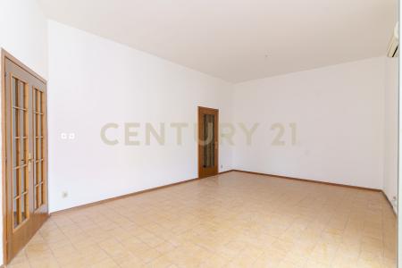 Piazza Umberto I, Motta Sant'Anastasia, Sicilia 95040, Italia