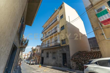 Via Plebiscito, Misterbianco, Sicilia 95045, Italia