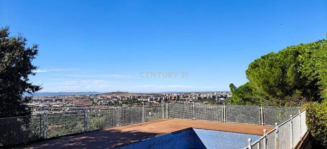 Cáceres, Extremadura 10003, Spain