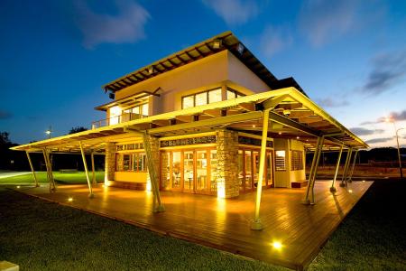 2 Beach Way, Sapphire Beach, NSW 2450, Australia