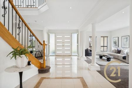 1 Ellis Close, Sanctuary Lakes, VIC 3030, Australia