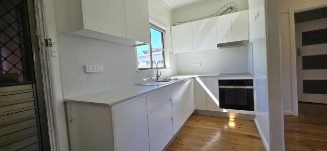 2a Gleeson Avenue, Condell Park, NSW 2200, Australia