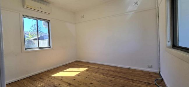 2a Gleeson Avenue, Condell Park, NSW 2200, Australia