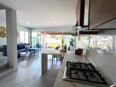 Bajada hacia el Rio, Santa Fe No. Int. 3,, Xochitepec, Morelos 62790, Mexico