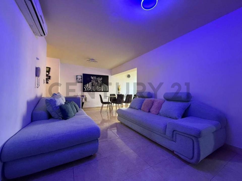 ppal edif santa sofia, Caracas, Miranda 1220, Wenezuela