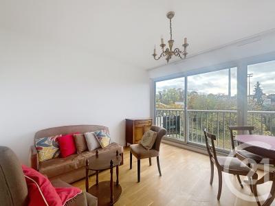 Ivry Sur Seine, Isla De Francia 94200, Francia