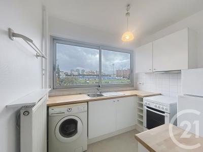 Ivry Sur Seine, Isla De Francia 94200, Francia