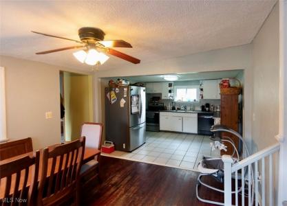 2024 S Newton Falls Road, Diamond, Ohio 44412