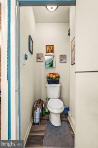 614 JOHNSTON STREET, PHILADELPHIA, Pennsylvania 19148, HOA KỲ