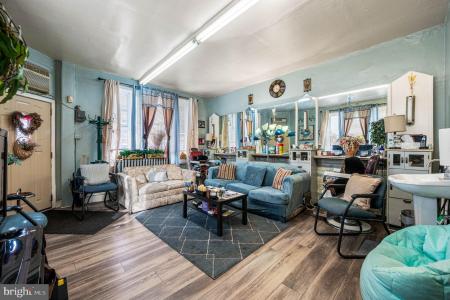 614 JOHNSTON STREET, PHILADELPHIA, Pennsylvania 19148, HOA KỲ