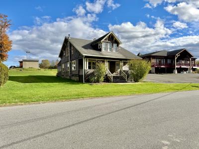 8 Forest Hills Ave, Catskill, New York 12414, USA