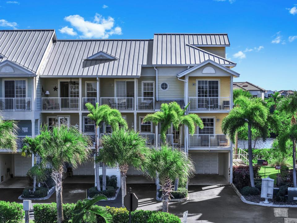 603 Bahia Beach Blvd, Ruskin, Florida 33570