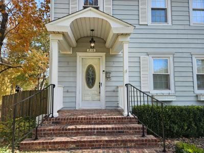 216 South Elliott Avenue, Aurora, Missouri 65605