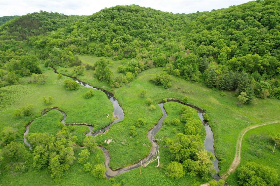 54 +/- Acres Campfire Dr, Ferryville, 위스컨신 54628, 미국